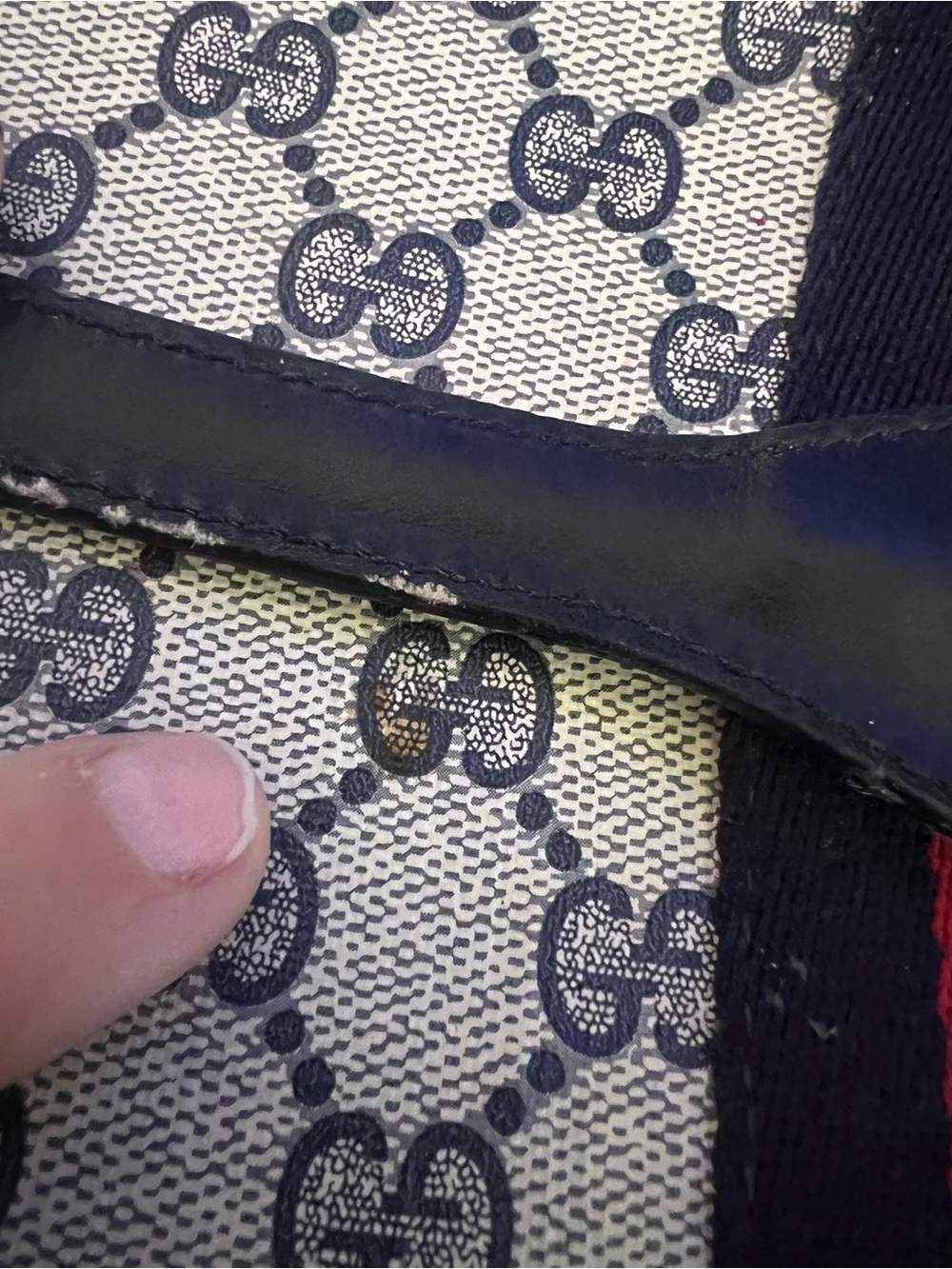 Vintage Gucci Parfums Beige and Black Monogram Clutch - Picture 4 of 16